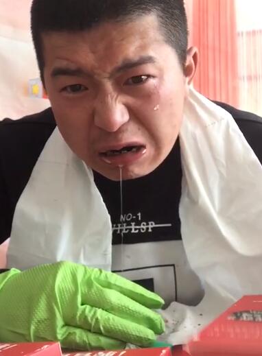 死神辣條的辣度是多高 真的辣死過(guò)人?變態(tài)辣的死神辣條為什么不能咽創(chuàng)始人是誰(shuí)