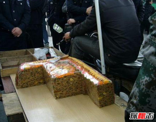 切糕事件是怎么回事?湖南岳陽(yáng)賣出天價(jià)切糕(總價(jià)值16萬(wàn))