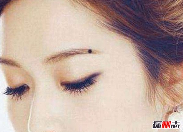 女人痣長哪里最有福氣,女人10處有痣是富貴痣