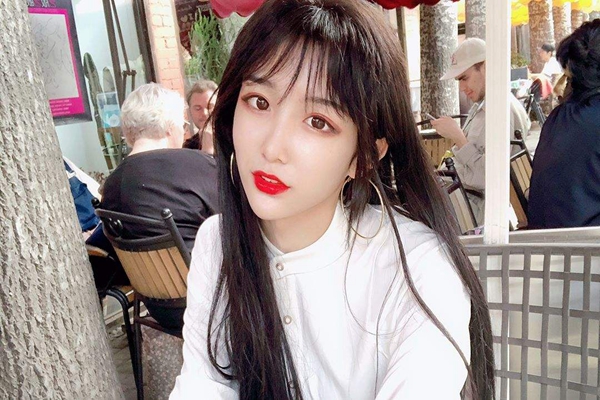 本人是cd是什么意思?穿著異性服裝的人(女裝大佬)