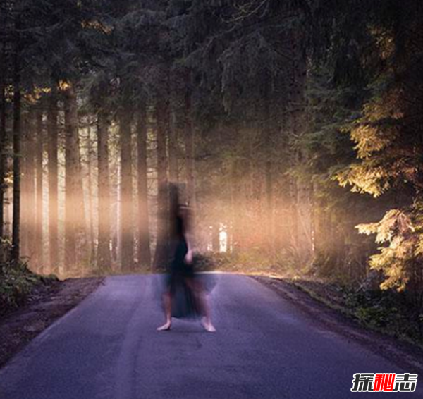 監拍辦公室深夜靈異事件,視頻走紅引網(wǎng)友熱議(附真圖)