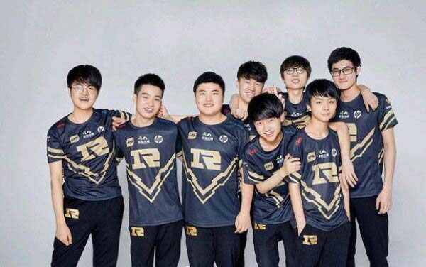 LOL官方公布全球戰(zhàn)隊(duì)榜 GRF超越IG成世界第一